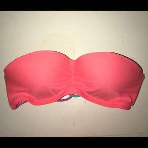 Coral bikini top😄